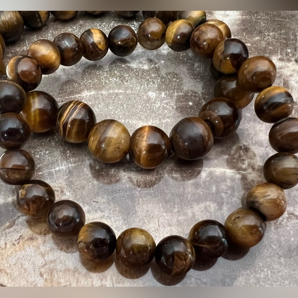 Tiger’s Eyes New Natural Stone Bracelet  Beaded Unisex Stretchy (8mm) 7.5”-19cms - Picture 3 of 3